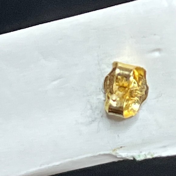 Vintage 14k Yellow Gold Pierced Stud Pearl Earrings (3191) - Picture 7 of 11